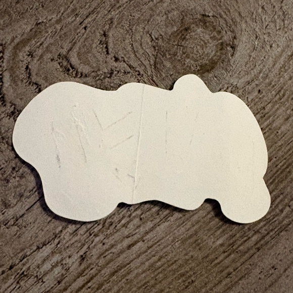 Supreme Sticker Vintage Spray Design - Picture 2 of 2